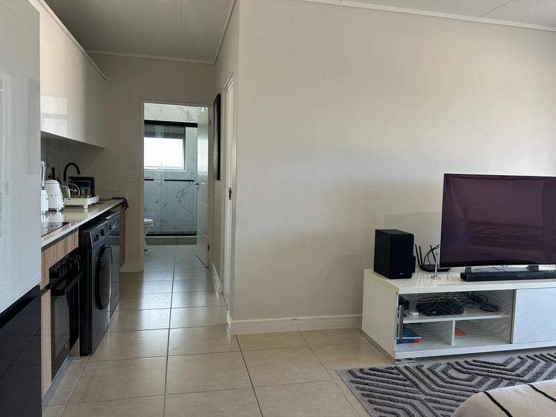 To Let 1 Bedroom Property for Rent in Sandown Western Cape